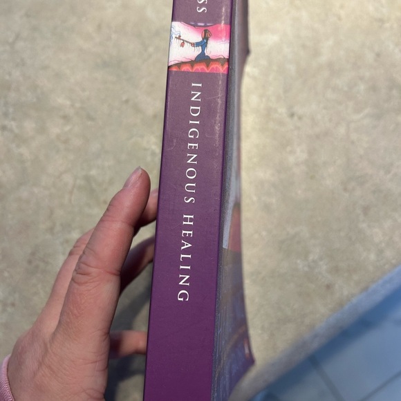 5/$25 GOOD READS Indigenous Healing Book Cover Art 📕 - Picture 2 of 6